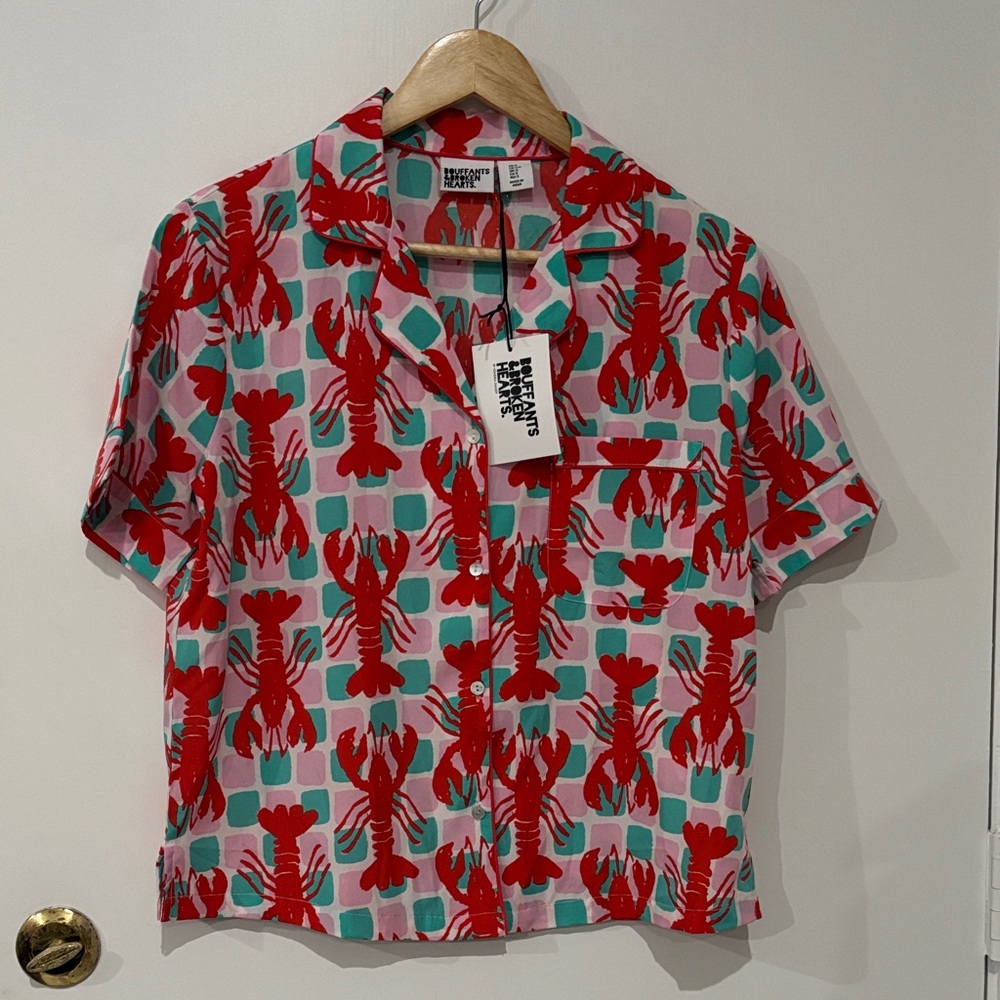 Red Lobster Print Short Pajama Top - Pink/Green